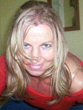 Adult friend finder service. An online dating service (860835)
